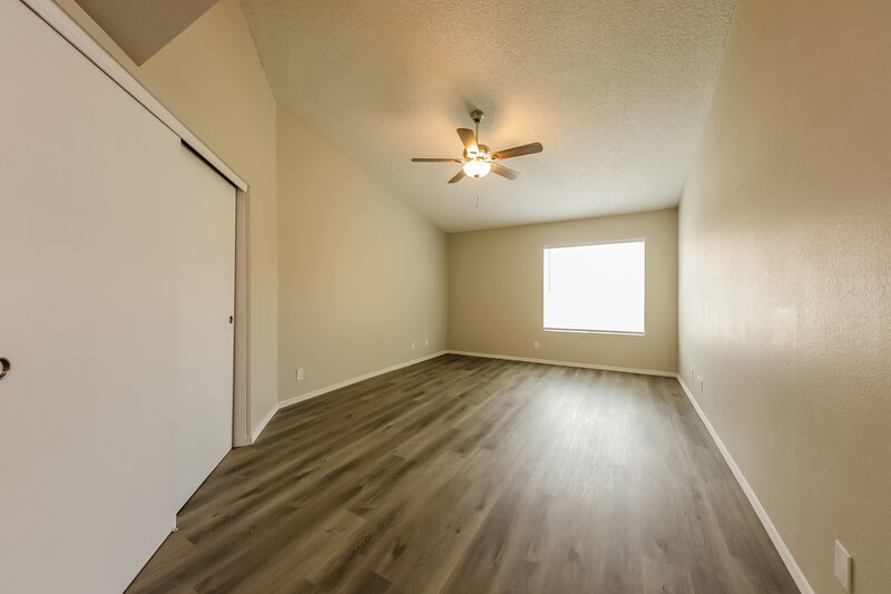 1,940/Mo, 2848 E Brown Rd Unit 15 Mesa, AZ 85213 Main Bedroom View
