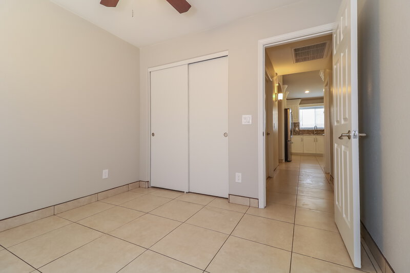 2,390/Mo, 1616 S 82nd Dr Phoenix, AZ 85043 Bedroom View 4