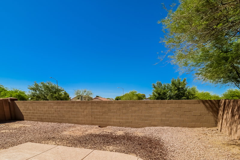 2,255/Mo, 17050 W Stevenage St Surprise, AZ 85374 Exterior View