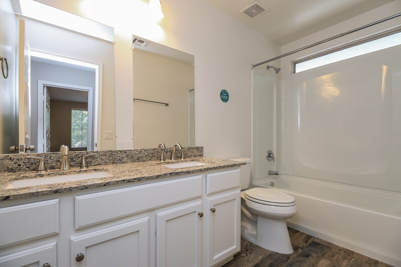 3,400/Mo, 3748 E Linda Ct Gilbert, AZ 85234 Main Bathroom View