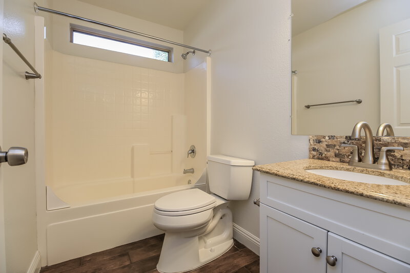 3,400/Mo, 3748 E Linda Ct Gilbert, AZ 85234 Bathroom View