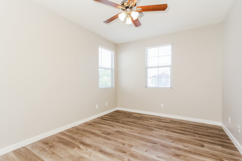 2,140/Mo, 6628 W Monroe St Phoenix, AZ 85043 Main Bedroom View