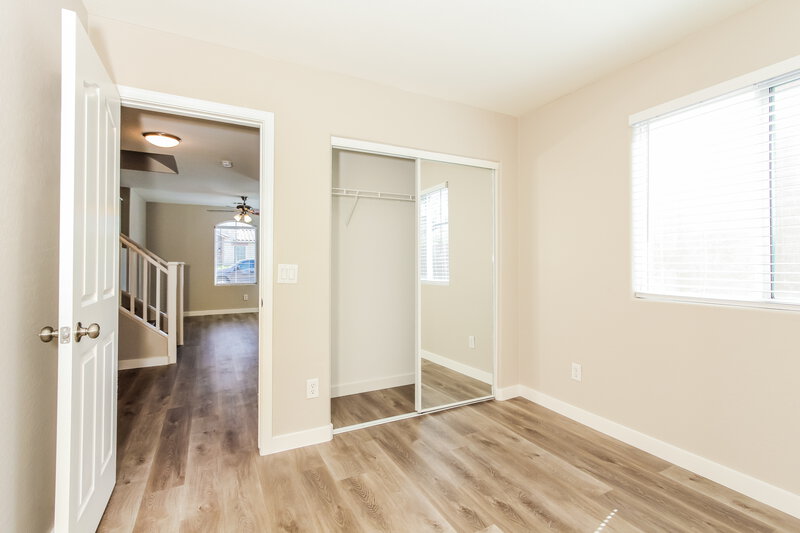 2,150/Mo, 6628 W Monroe St Phoenix, AZ 85043 Misc View 13