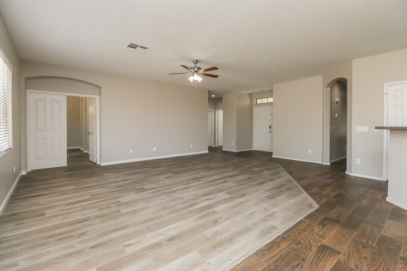 2,455/Mo, 22921 S 214th St Queen Creek, AZ 85142 Living Room View