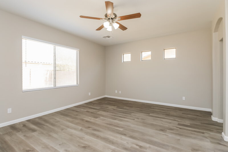 2,455/Mo, 22921 S 214th St Queen Creek, AZ 85142 Main Bedroom View 2