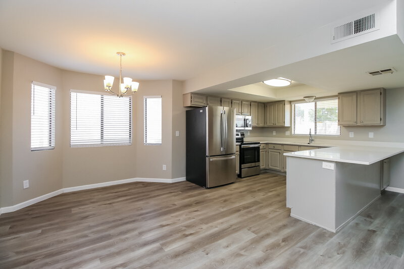 2,485/Mo, 937 N Shannon Mesa, AZ 85205 Dining Room View 2
