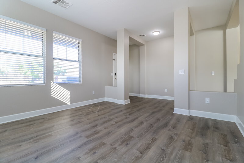 2,645/Mo, 13506 W Marshall Ave Litchfield Park, AZ 85340 Living Room View 2