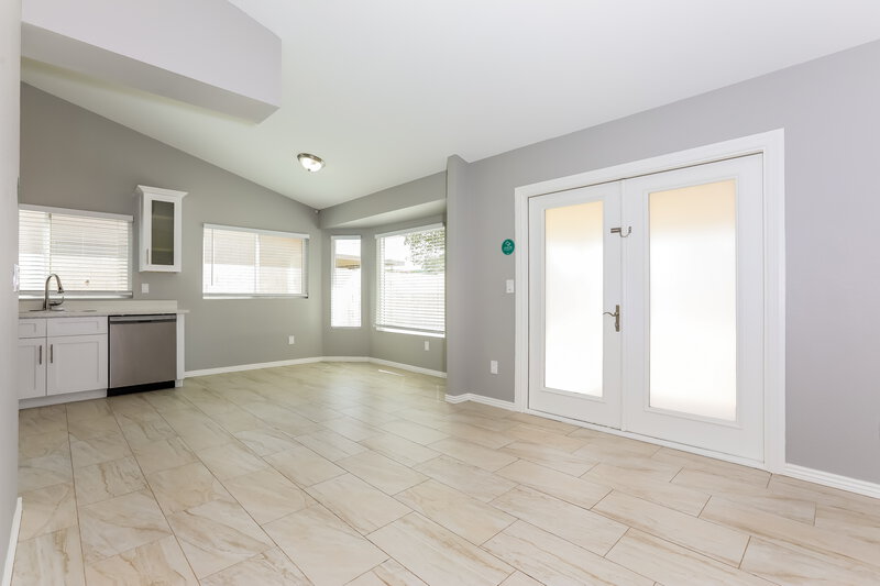 2,230/Mo, 4401 E Scott Ave Gilbert, AZ 85234 Living Room View 3