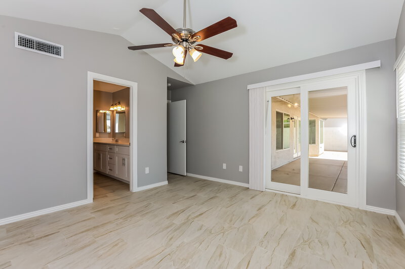 2,230/Mo, 4401 E Scott Ave Gilbert, AZ 85234 Main Bedroom View
