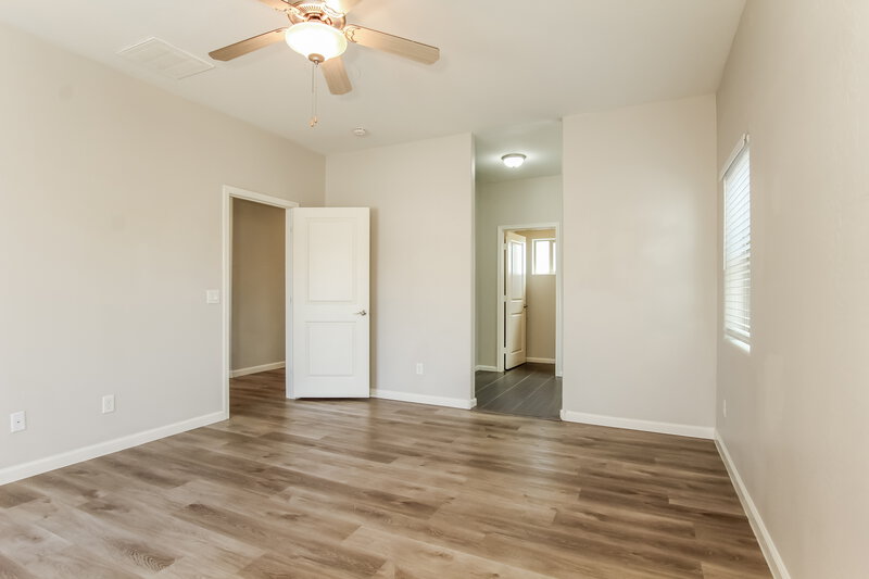 1,940/Mo, 1807 W Minton St Phoenix, AZ 85041 Main Bedroom View 2