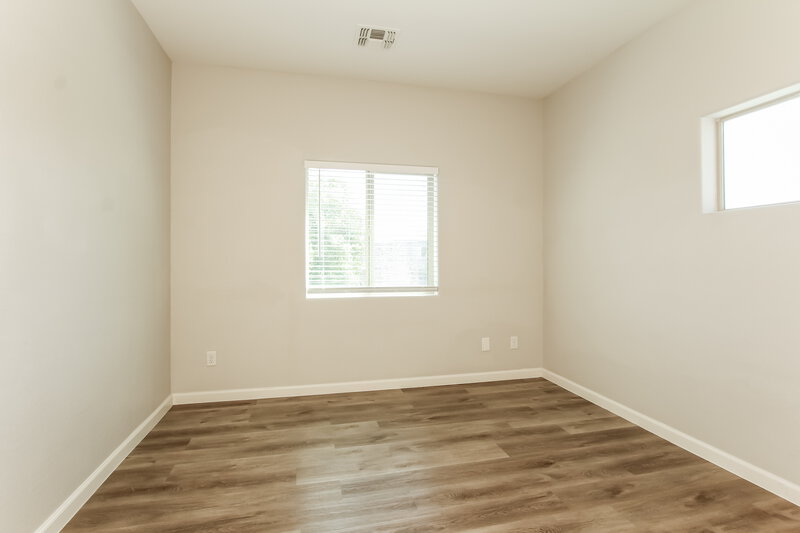 1,940/Mo, 1807 W Minton St Phoenix, AZ 85041 Bedroom View
