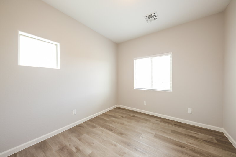 2,135/Mo, 1807 W Minton St Phoenix, AZ 85041 Bedroom View 2