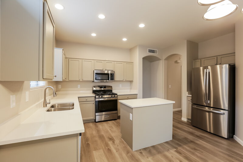 2,045/Mo, 5519 W Vineyard Rd Laveen, AZ 85339 Misc View 5