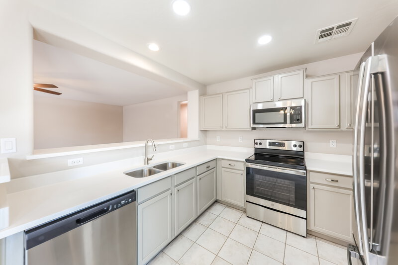 1,975/Mo, 10043 N 115th Dr Youngtown, AZ 85363 Kitchen View 2