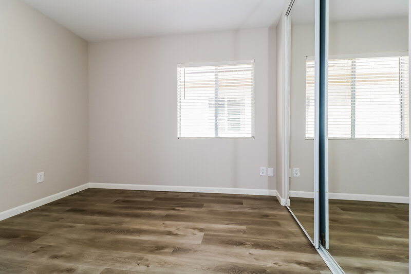 1,935/Mo, 10043 N 115th Dr Youngtown, AZ 85363 Bedroom View