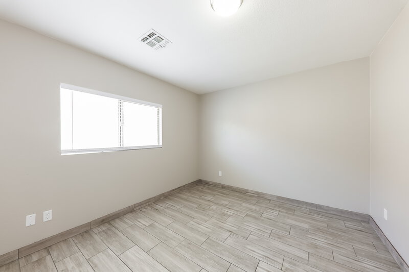 1,910/Mo, 11522 W Wethersfield Rd El Mirage, AZ 85335 Bedroom View