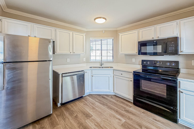 2,250/Mo, 601 S Danyell Dr Chandler, AZ 85225 Kitchen View