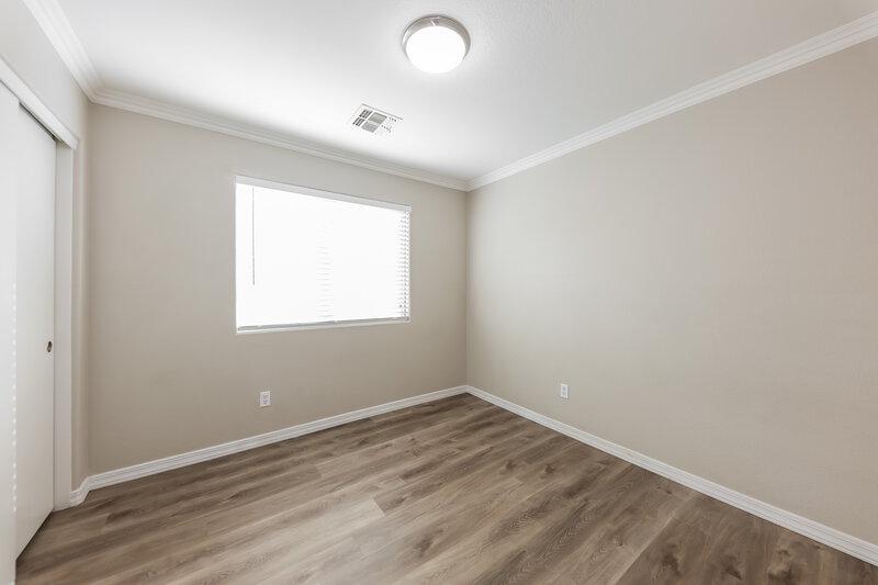 2,150/Mo, 8228 W Behrend Dr Peoria, AZ 85382 Bedroom View 2