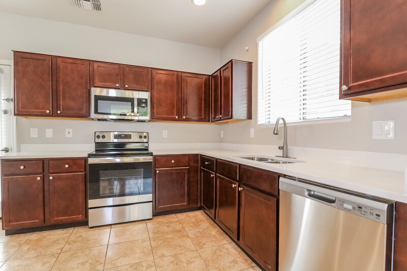 2,710/Mo, 937 E Agua Fria Ln Avondale, AZ 85323 Kitchen View