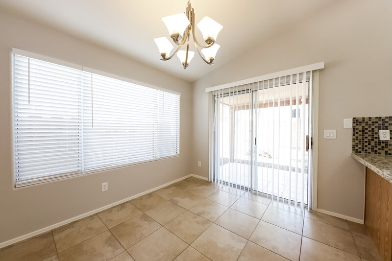 2,305/Mo, 4116 E Coolbrook Ave Phoenix, AZ 85032 Dining Room View