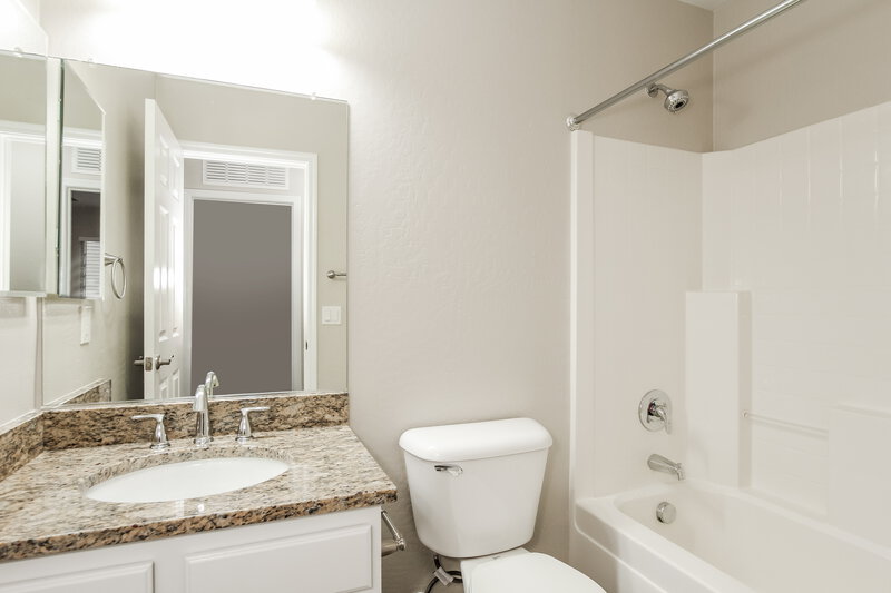 2,165/Mo, 11327 W Brittlewood Dr Phoenix, AZ 85037 Bathroom View