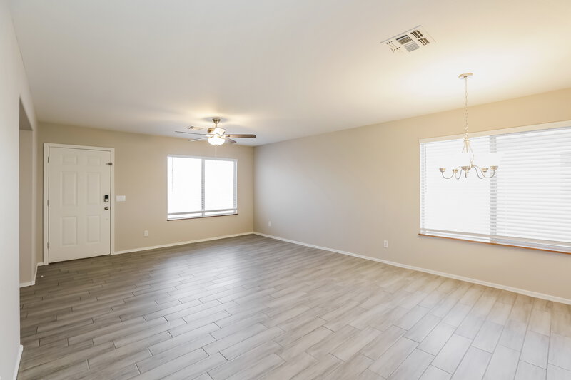 2,015/Mo, 9243 E Carmel Ave Mesa, AZ 85208 Living Room View