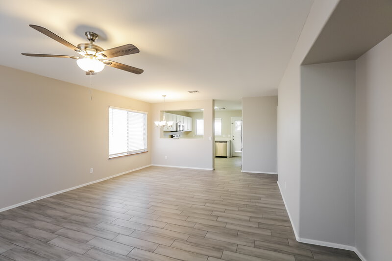 2,015/Mo, 9243 E Carmel Ave Mesa, AZ 85208 Living Room View 2