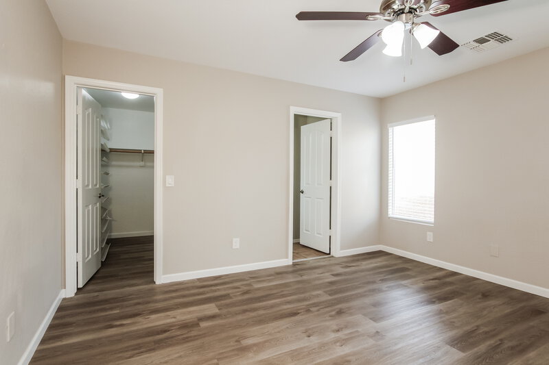 1,895/Mo, 17870 W Calavar Rd Surprise, AZ 85388 Main Bedroom View
