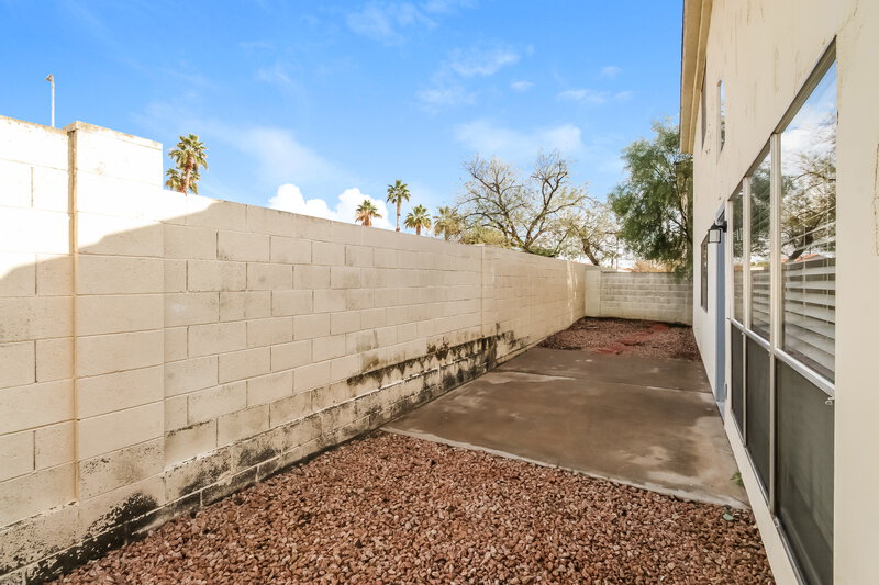 2,320/Mo, 3410 W Frankfurt Dr Chandler, AZ 85226 Rear View