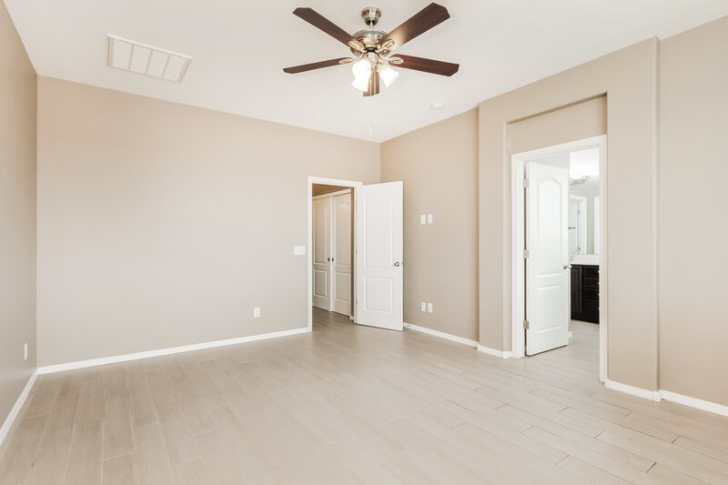 2,560/Mo, 7015 W Alicia Dr Laveen, AZ 85339 Main Bedroom View 2