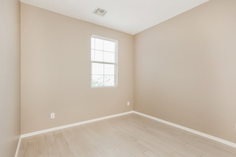 2,560/Mo, 7015 W Alicia Dr Laveen, AZ 85339 Bedroom View 2