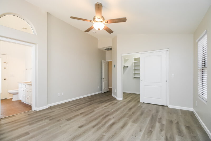 1,795/Mo, 729 E Beargrass Pl San Tan Valley, AZ 85143 Main Bedroom View 2