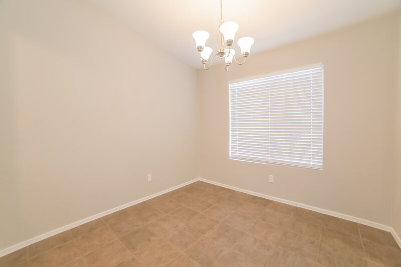 2,090/Mo, 12557 W Mandalay Ln El Mirage, AZ 85335 Dining Room View