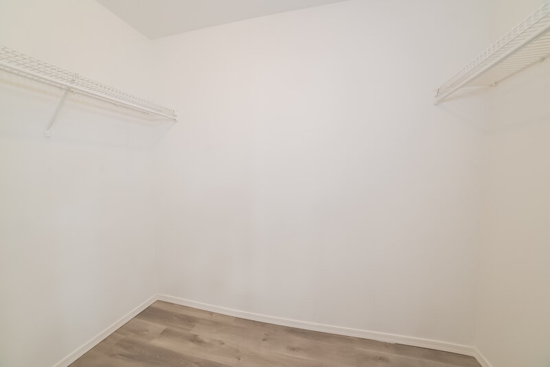 2,090/Mo, 12557 W Mandalay Ln El Mirage, AZ 85335 Bedroom View 3