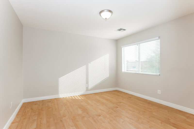 2,070/Mo, 6635 E Virginia St Mesa, AZ 85215 Bedroom View 2