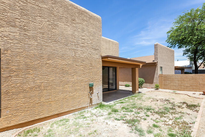 2,435/Mo, 4517 E Rosemonte Dr Phoenix, AZ 85050 Rear View 2