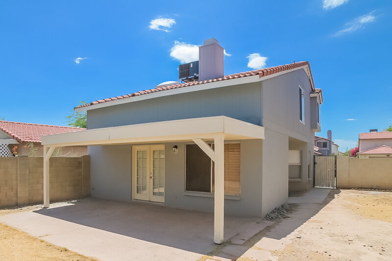 2,030/Mo, 14231 N 50th Ave Glendale, AZ 85306 Rear View