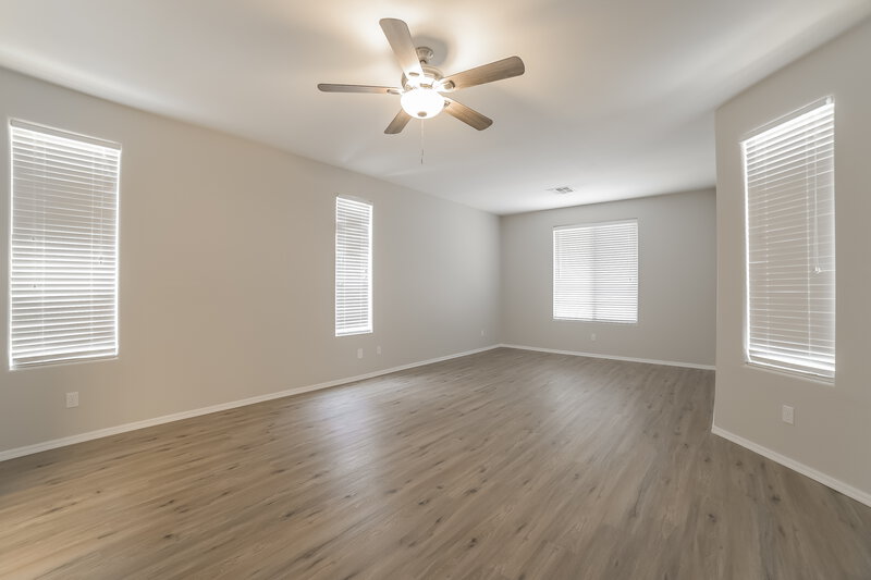 2,520/Mo, 4439 W Apollo Rd Laveen, AZ 85339 Main Bedroom View