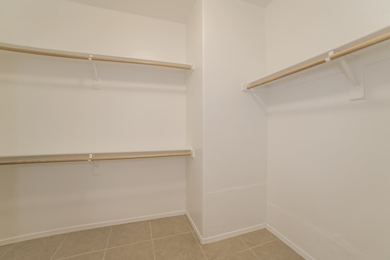 2,520/Mo, 4439 W Apollo Rd Laveen, AZ 85339 Walk In Closet View