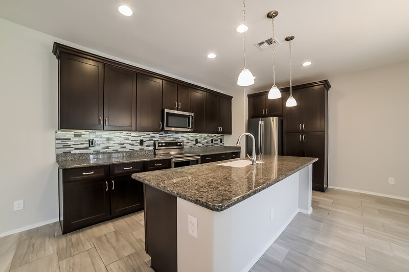 2,540/Mo, 12038 W Tether Trl Peoria, AZ 85383 Kitchen View