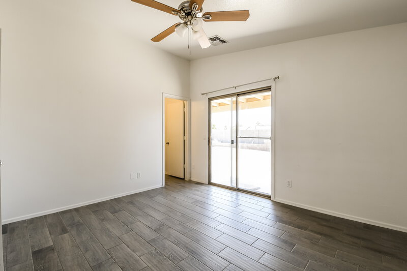 1,880/Mo, 1153 W Diamond Ave Apache Junction, AZ 85120 Main Bedroom View