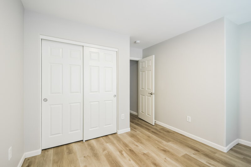 2,370/Mo, 34908 N 31st Ave Phoenix, AZ 85086 Bedroom View 2