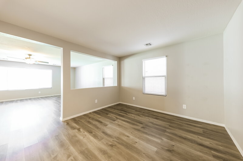 2,450/Mo, 12116 W Range Mule Dr Peoria, AZ 85383 Sitting Room View