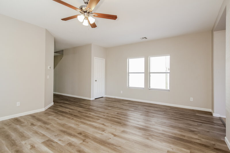 2,285/Mo, 11210 W Baden St Avondale, AZ 85323 Living Room View 3