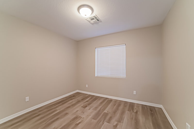 1,990/Mo, 12418 W Dreyfus Dr El Mirage, AZ 85335 Bedroom View