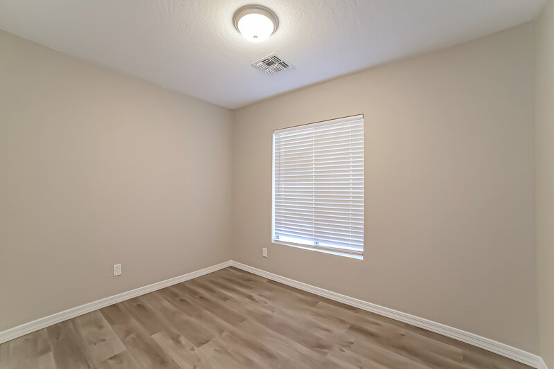 1,990/Mo, 12418 W Dreyfus Dr El Mirage, AZ 85335 Bedroom View 2