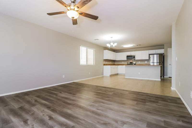 2,160/Mo, 2832 S 88th Ave Tolleson, AZ 85353 Living Room View 2