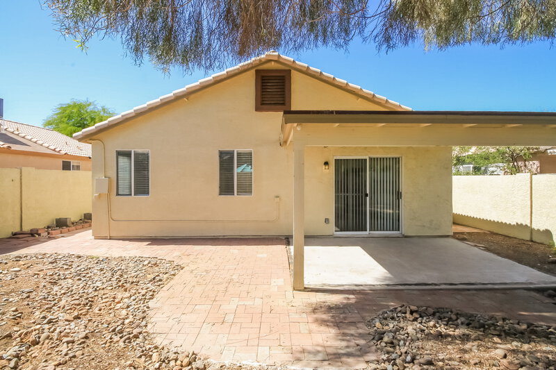 2,045/Mo, 1866 W 20th Ave Apache Junction, AZ 85120 Rear View 2