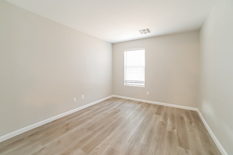 2,135/Mo, 7929 W Caron Dr Peoria, AZ 85345 Bedroom View