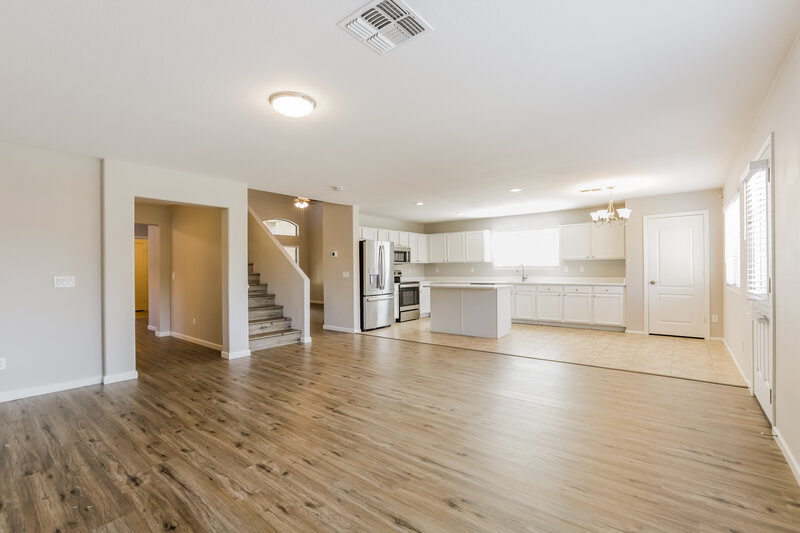 1,820/Mo, 4123 E Azurite Rd San Tan Valley, AZ 85143 Family Room View